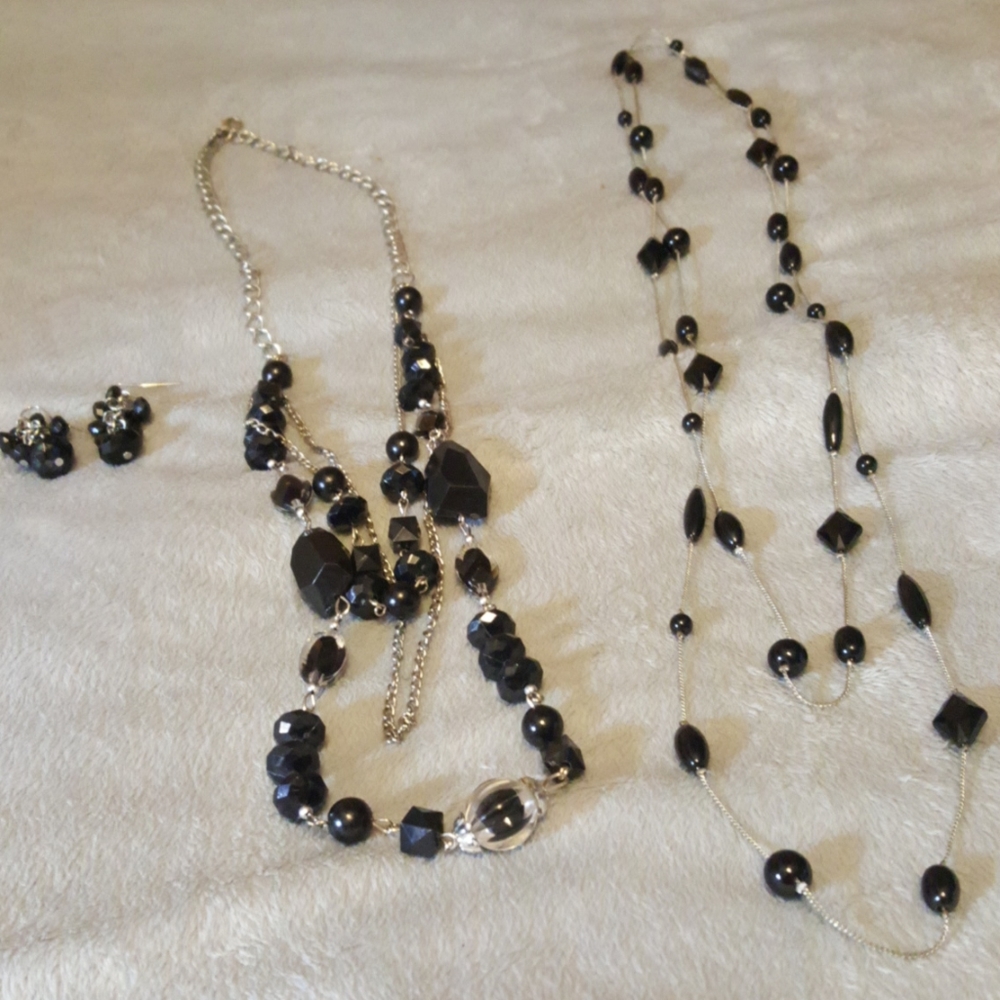 Black and silver toned jewelry